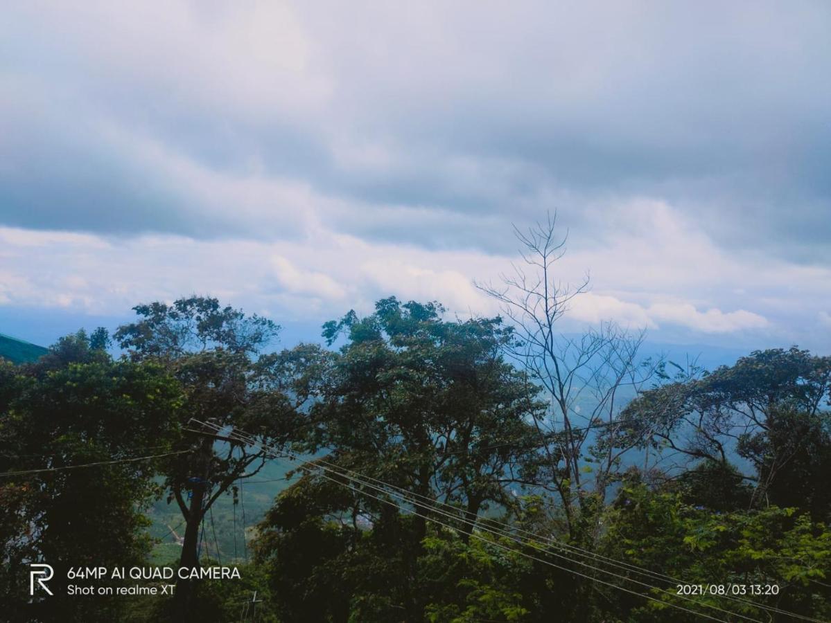 Deshadan Mountain Resort -The Highest Resort In Munnar Exterior foto